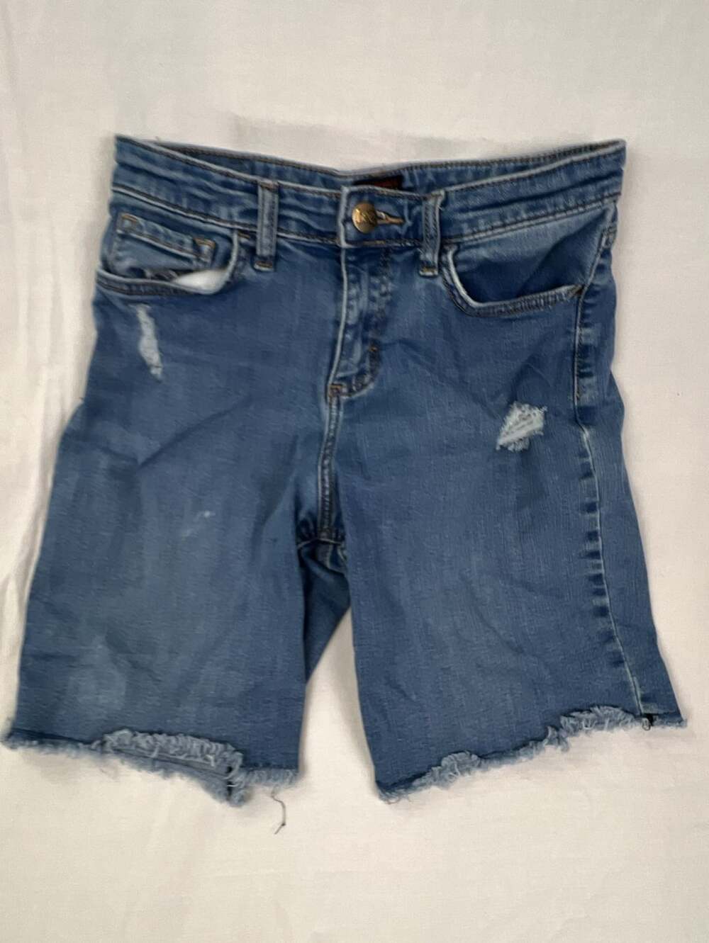 Lee Denim Bermuda Shorts Size 4M Blue Distressed